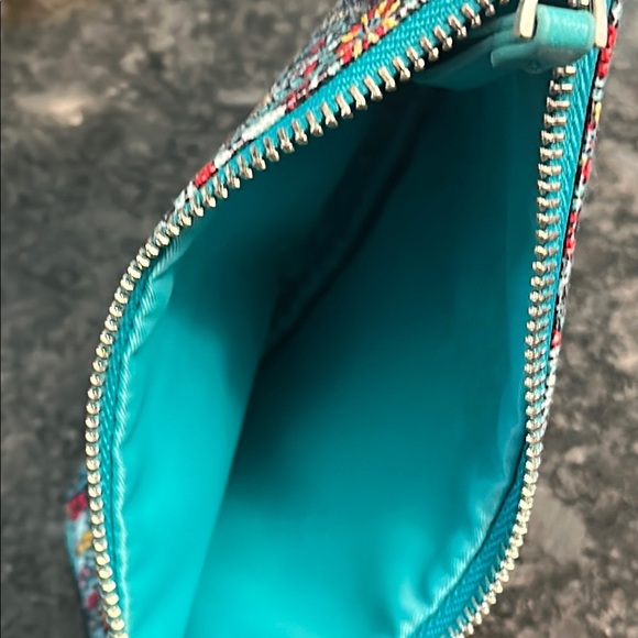 Vera Bradley Kaleidoscope Pattern Retired Spring 2019 Zippered Pouch NWOT - Picture 12 of 13